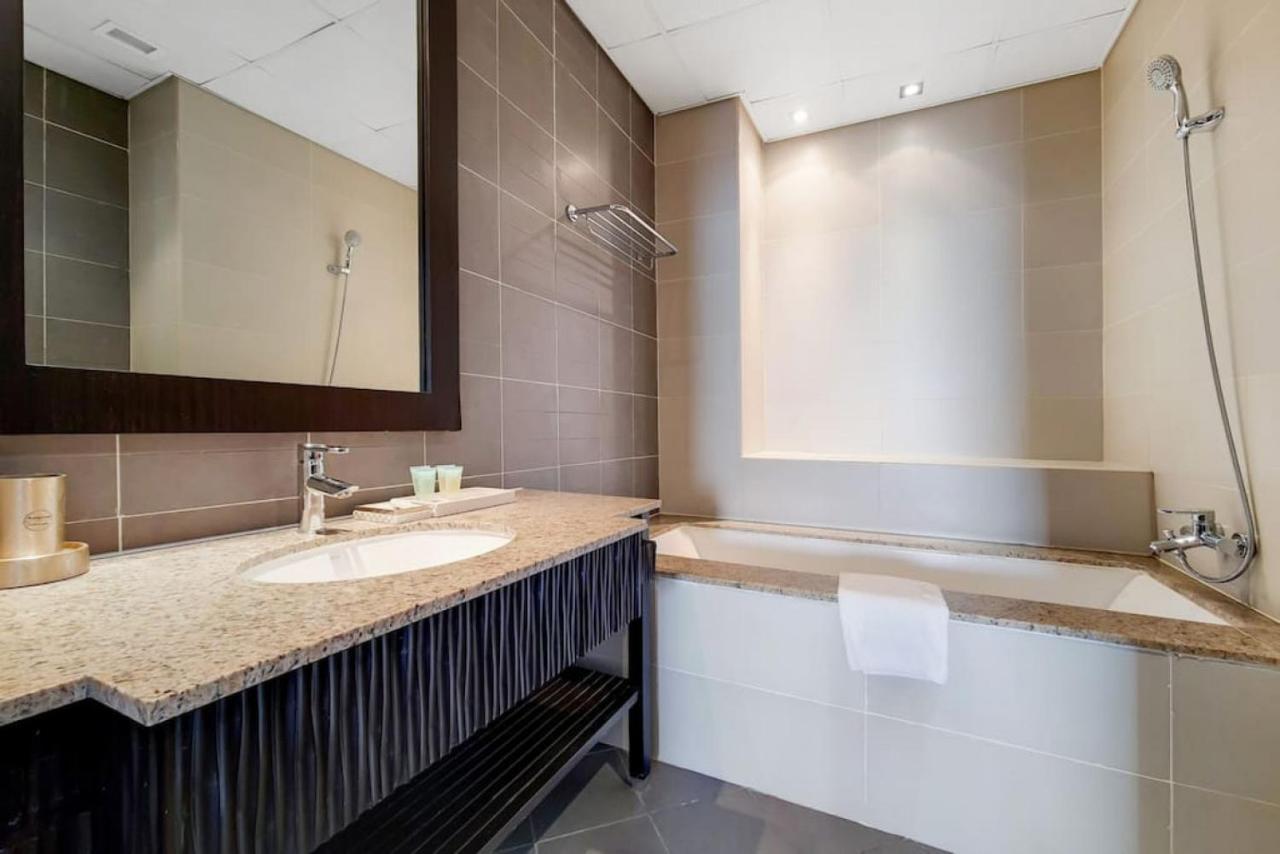 Royal Amwaj Residences North - Vibrant Two Bedroom Dubai Esterno foto